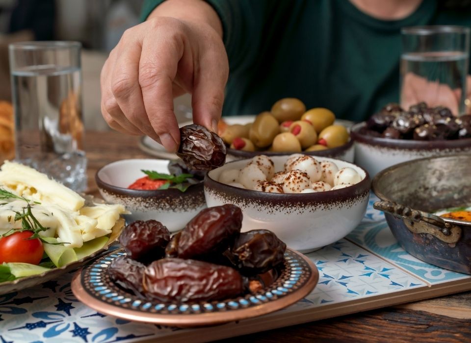 Sabri Ülker Vakfi’ndan, Ramazan’da Sirkadiyen Ritmin Korunmasına Yönelik Öneriler 