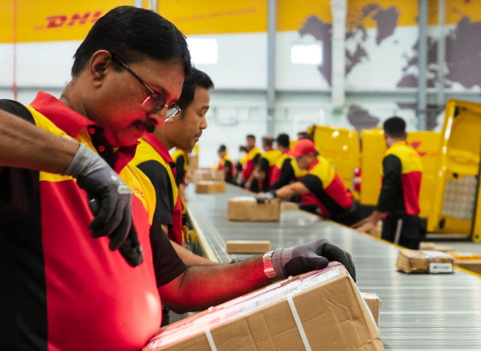 DHL Group Hızla Büyüyen Orta Doğu Pazarına 500 Milyon Euro'dan Fazla Yatırım Yapacak