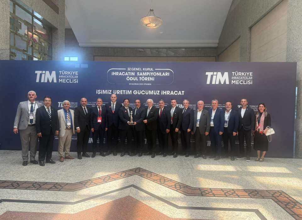 İhracat Şampiyonlarının 11 Tanesi Egeli İhracatçılar Oldu