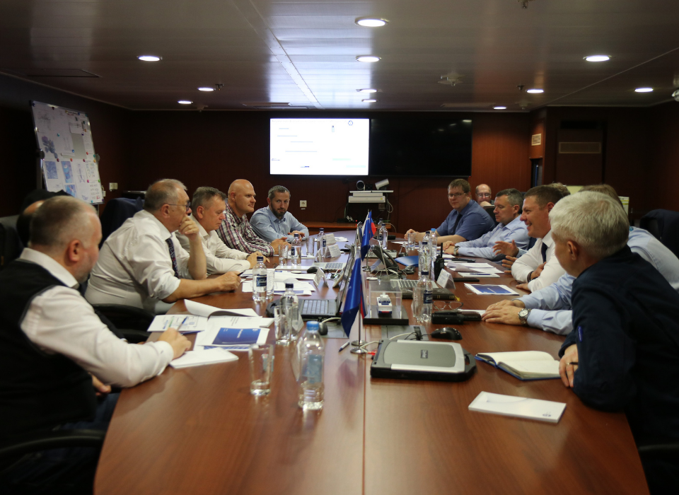 IAEA Delegasyonu Dünyanın Tek Yüzer Nükleer Santralini Ziyaret Etti