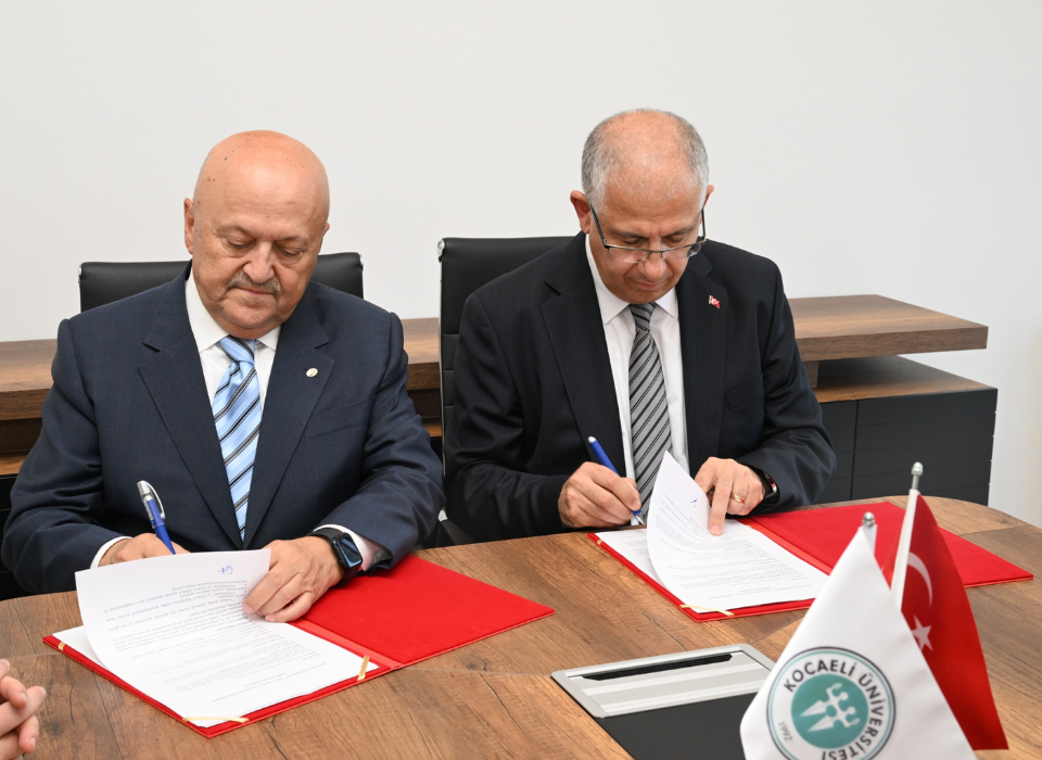 Hayat Kimya ve Kocaeli Üniversitesi’nden Stratejik İş Birliği