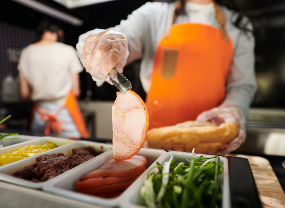 Gıda Zehirlenmesini Önlemek İçin 7 Etkili Önlem