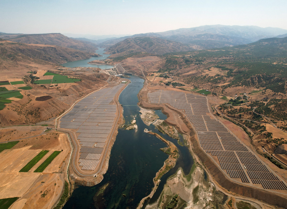 Cengiz Enerji, Büyümesini Sürdürdü