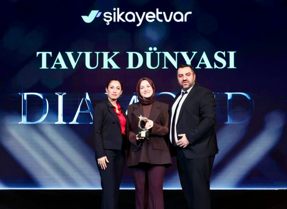 Tavuk Dünyası Üst Üste Üçüncü Kez “En İyi Müşteri Memnuniyeti Sağlayan Marka” Seçildi