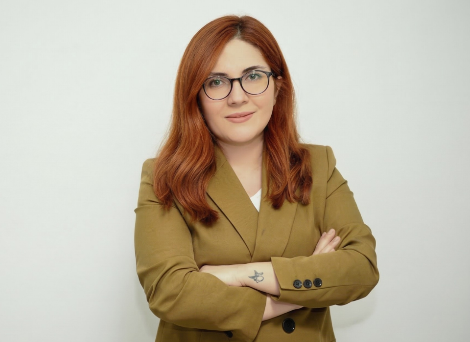 Tuğba Şimşek, DİMES’te Kalite Güvence ve Kontrol Direktörü Olarak Göreve Başladı