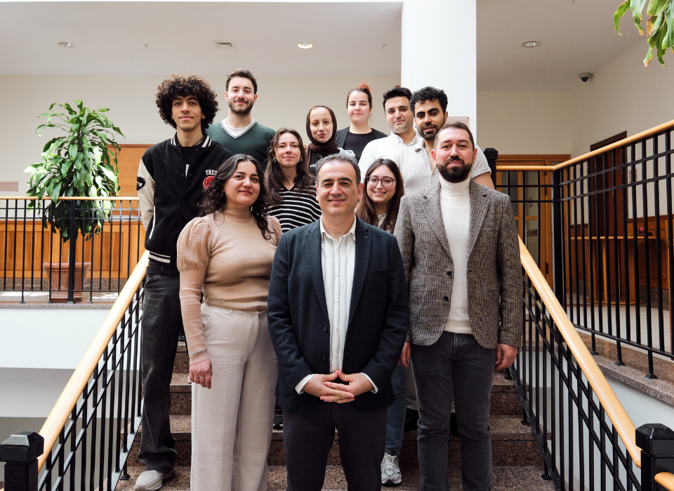 Koç Üniversitesi’nden Işıkla Üretilen Yeni Nesil Polimerik Malzemeler