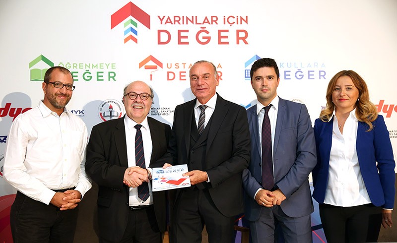 DYO'dan Yarınlar İçin Değer Projesi ile Egitime Büyük Destek