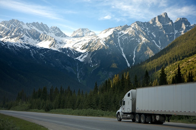 Mars Logistics Kadın ve Erkek Tır Sürücü Adaylarını Bekliyor