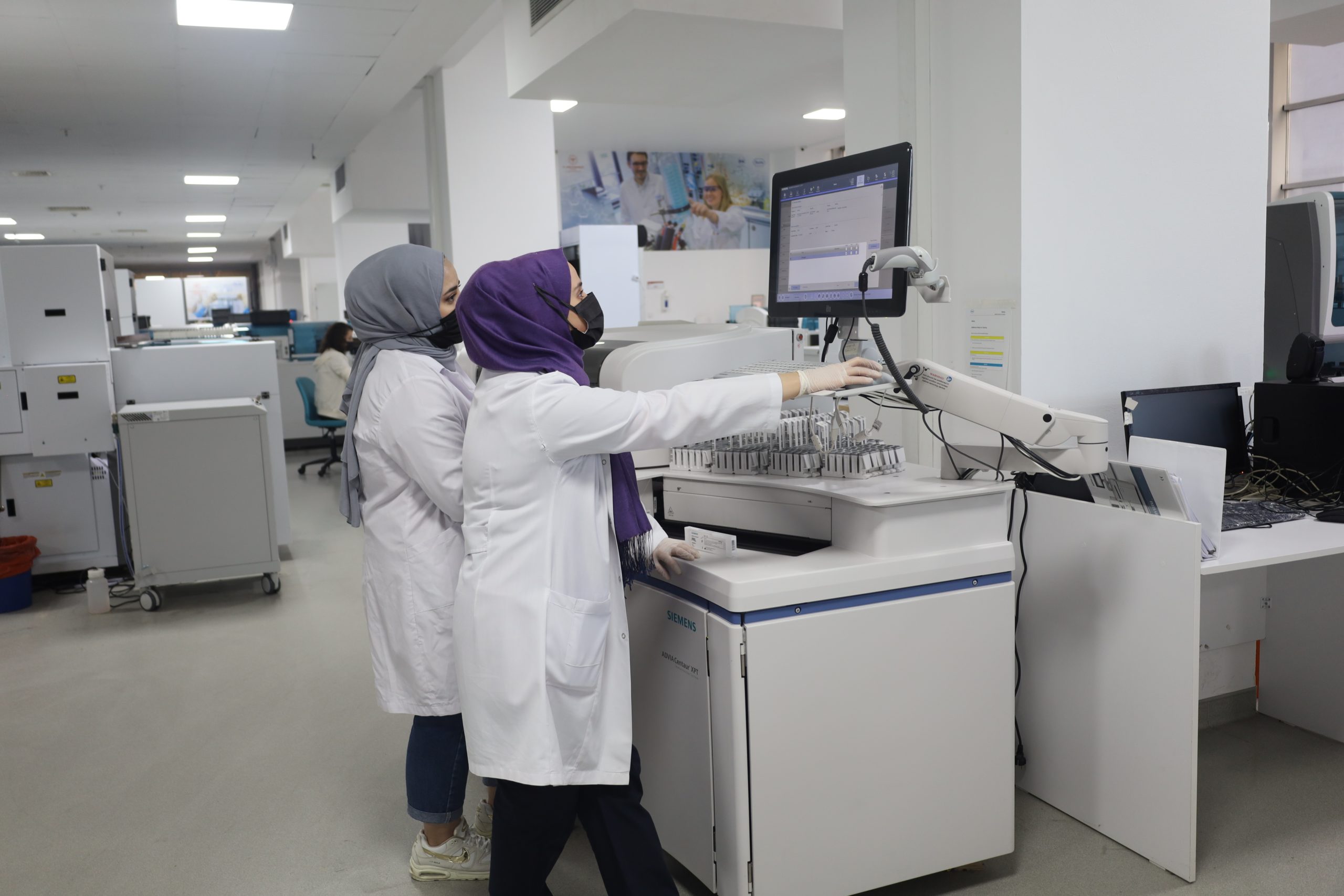 İSLAB Laboratuvarları 1 Yılda 100 Milyon Test Çalıştı