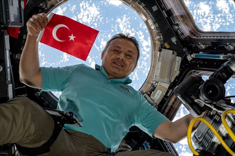 İlk Türk Astronot Alper Gezeravcı Dünya'ya Ne Zaman Dönecek? 